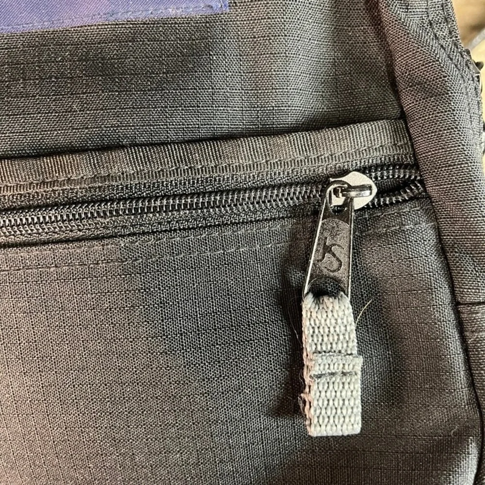 Jansport half pint